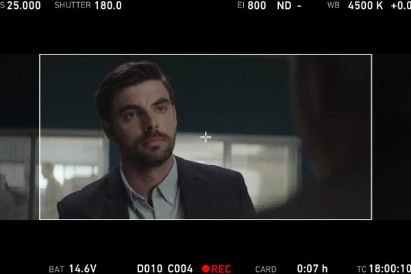 Personaje: Carlos. Atresplayer. 2023